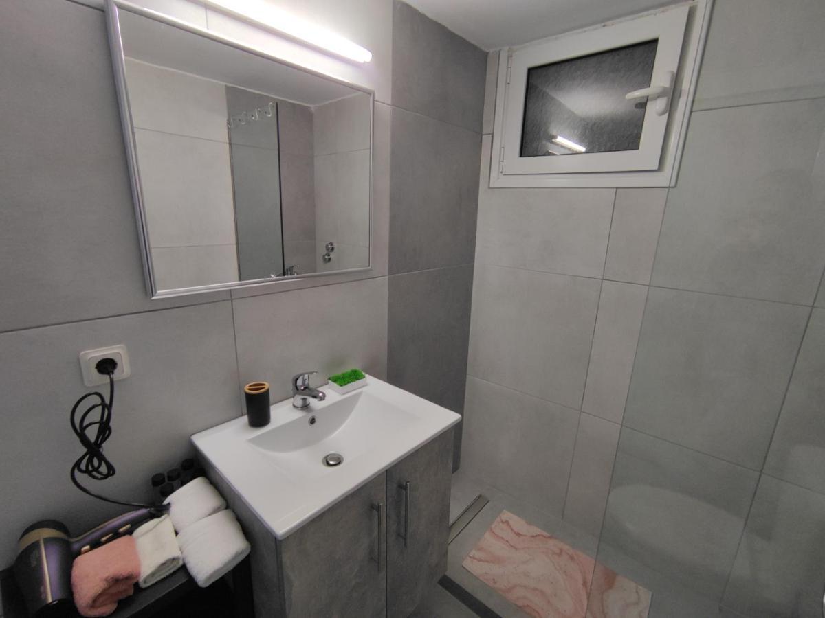 Casa Del Centro Apartment Preveza Bagian luar foto